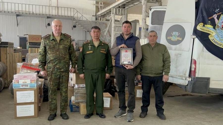 Лаеш районынан фронт сызыгына чираттагы гуманитар йөк китте