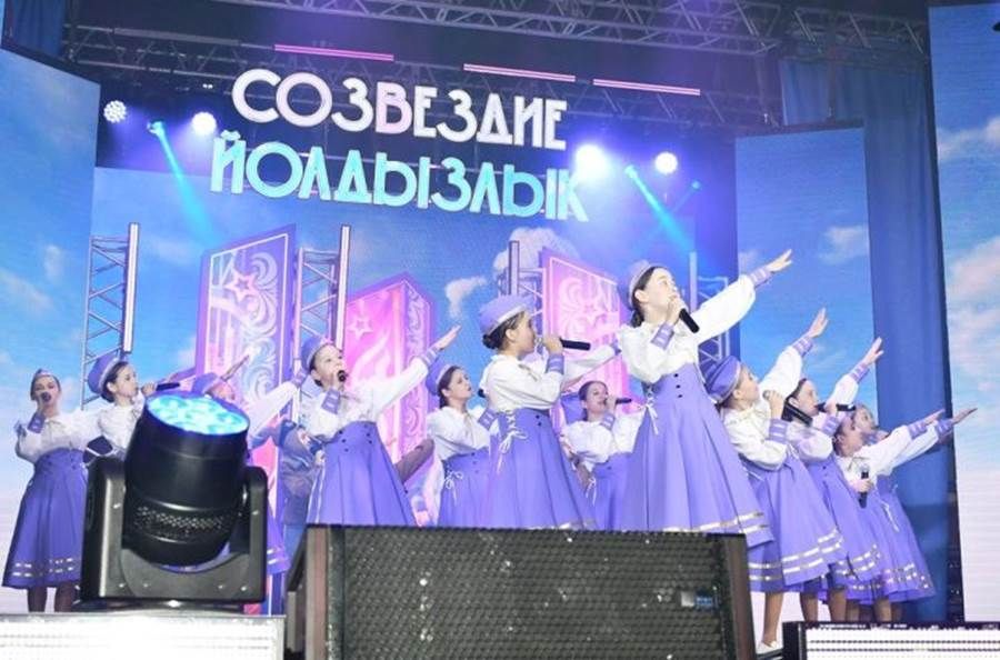 «Созвездие-Йолдызлык» фестиваленең якты мизгелләре: өченче урын белән котлауларны кабул итү