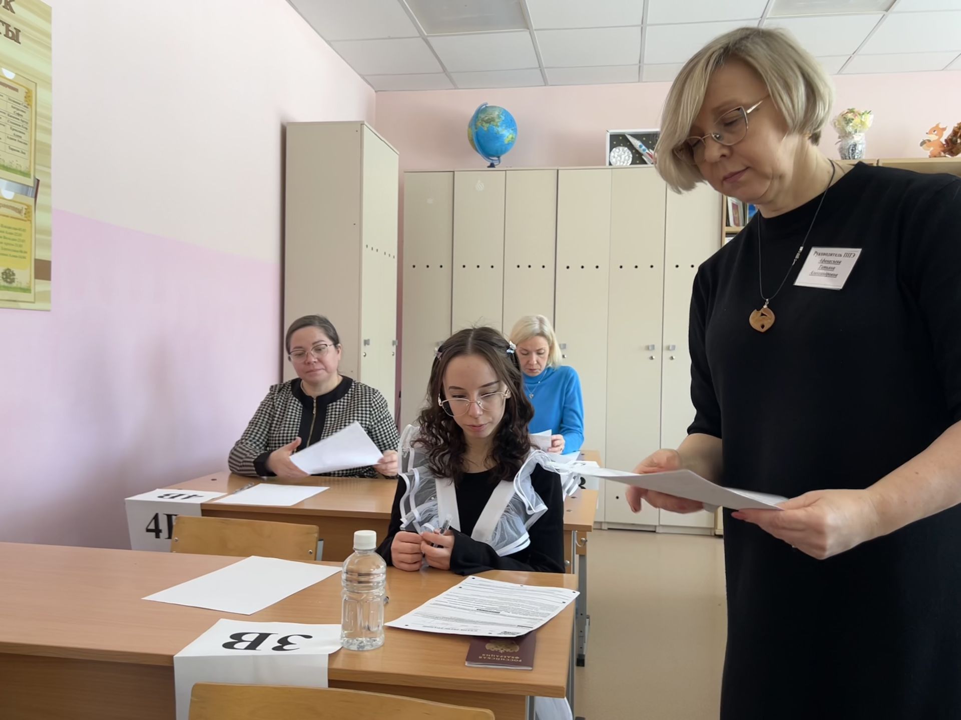 Родители и школьники Лаишево вместе сдали пробный экзамен