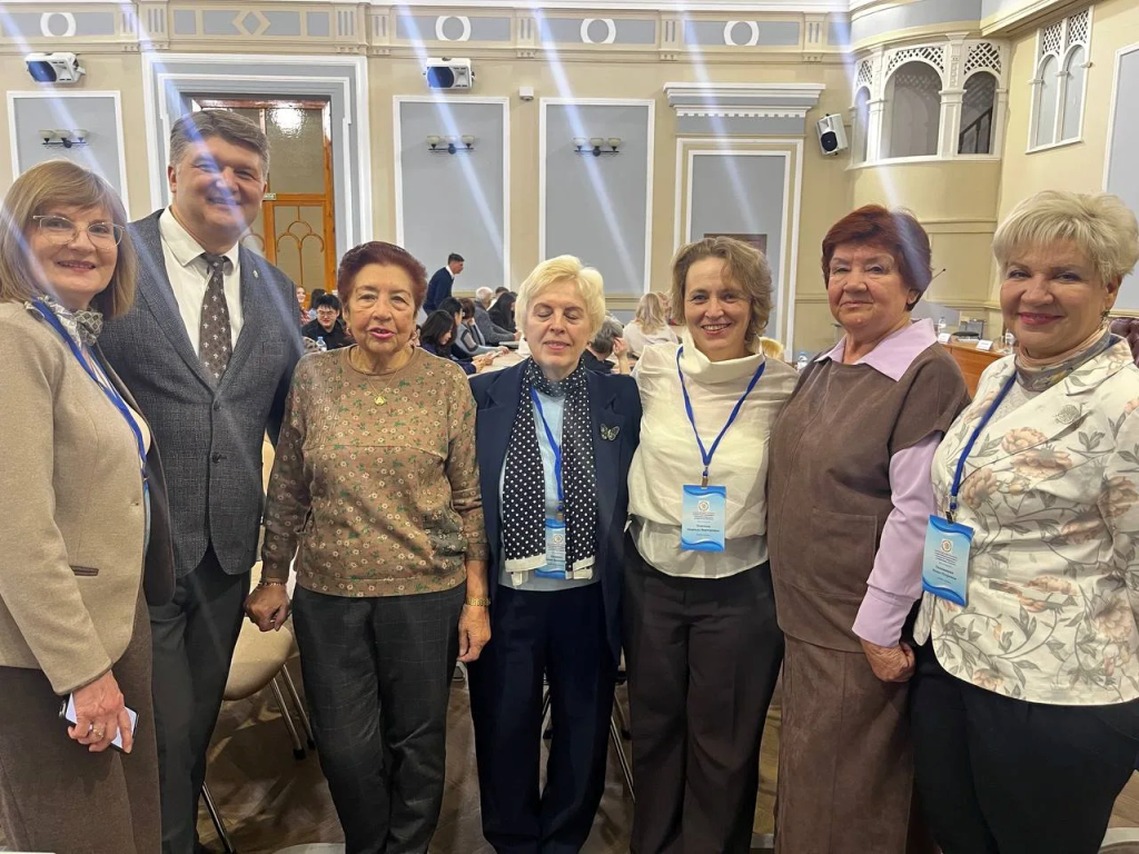 Звучит голос академика Андреева