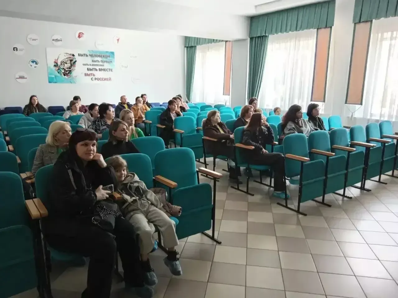 В школе №2 прошло организационное собрание для родителей будущих первоклассников