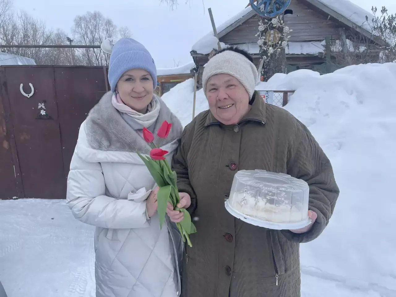 «Для любимых и единственных»: теплый концерт к 8 Марта в Среднедевятовском СДК тронул сердца!