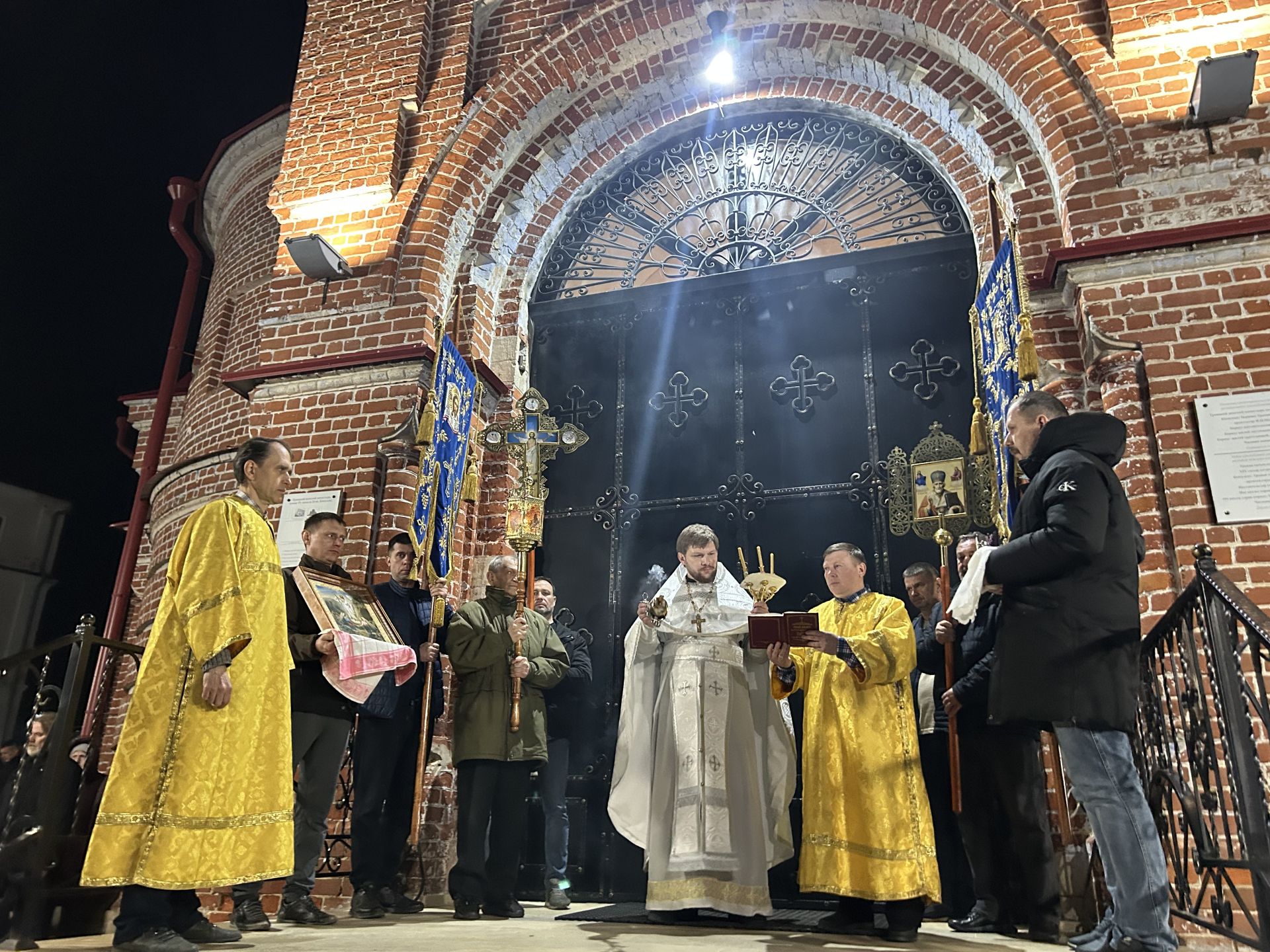 Пасхальная радость в Лаишево: как верующие отметили главный христианский праздник