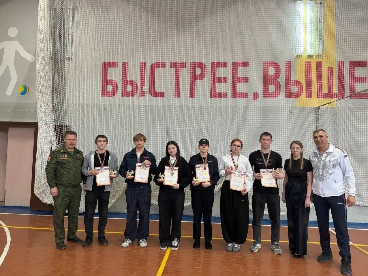 В Лаишевском техникуме состоялись соревнования по армрестлингу