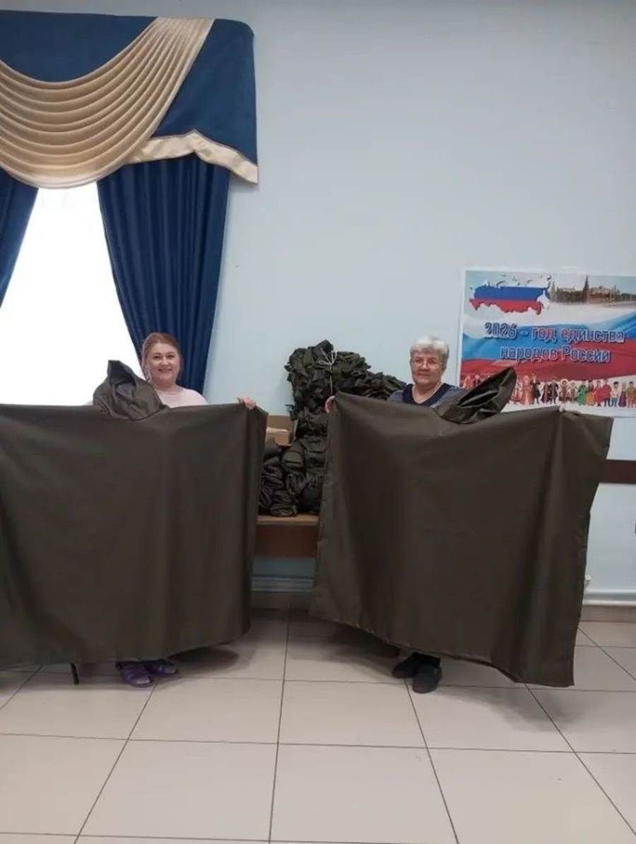 Рождествено авылы клубы сугышчыларга егермедән артык гуманитар ярдәм берәмлеге юллады