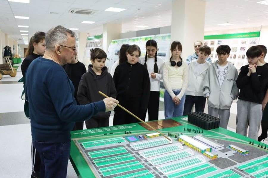 Лаеш мәктәп укучылары Урман музеенда булдылар