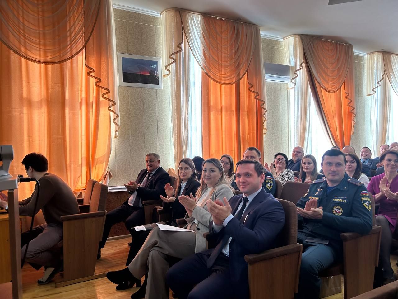 На «Деловом понедельнике» Глава Лаишевского района вручил награды выдающимся спортсменам