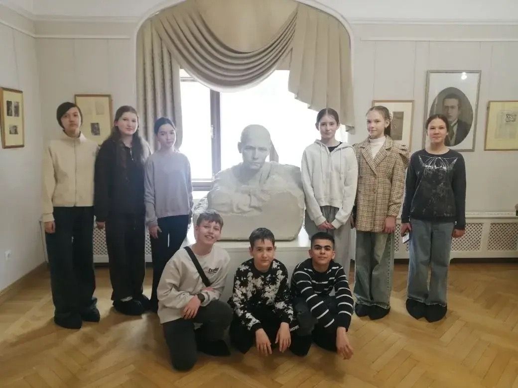 Школьники Лаишевского района побывали в гостях у Тукая
