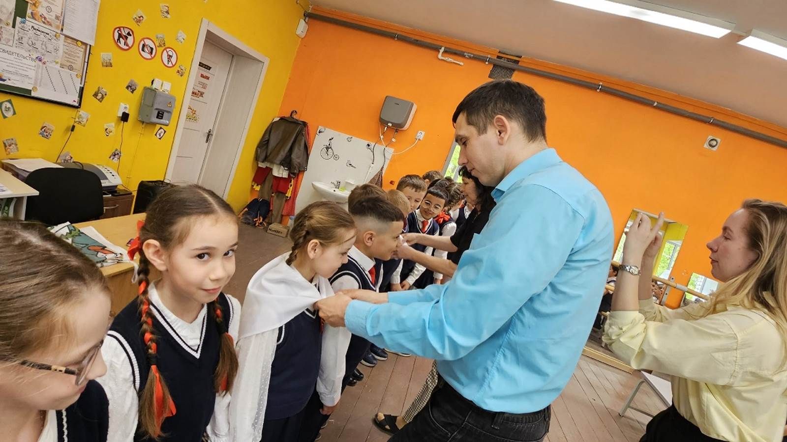 Ышанасызмы, юкмы: Лаешта чын дөнья сәяхәтчесе һәм легендар шәхес балаларны таң калдырган!