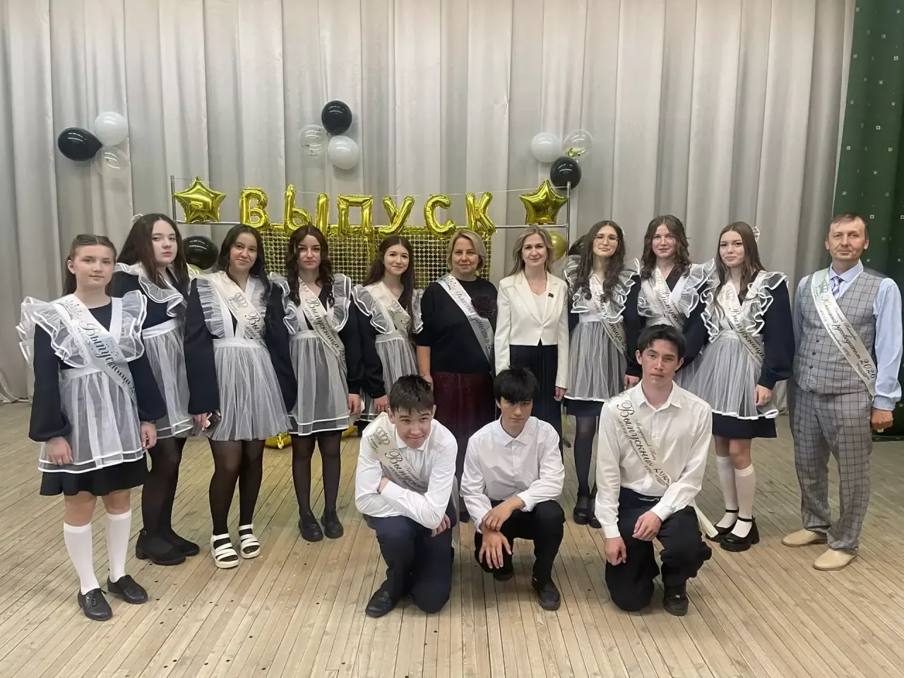 Последний звонок в селе Среднее Девятово