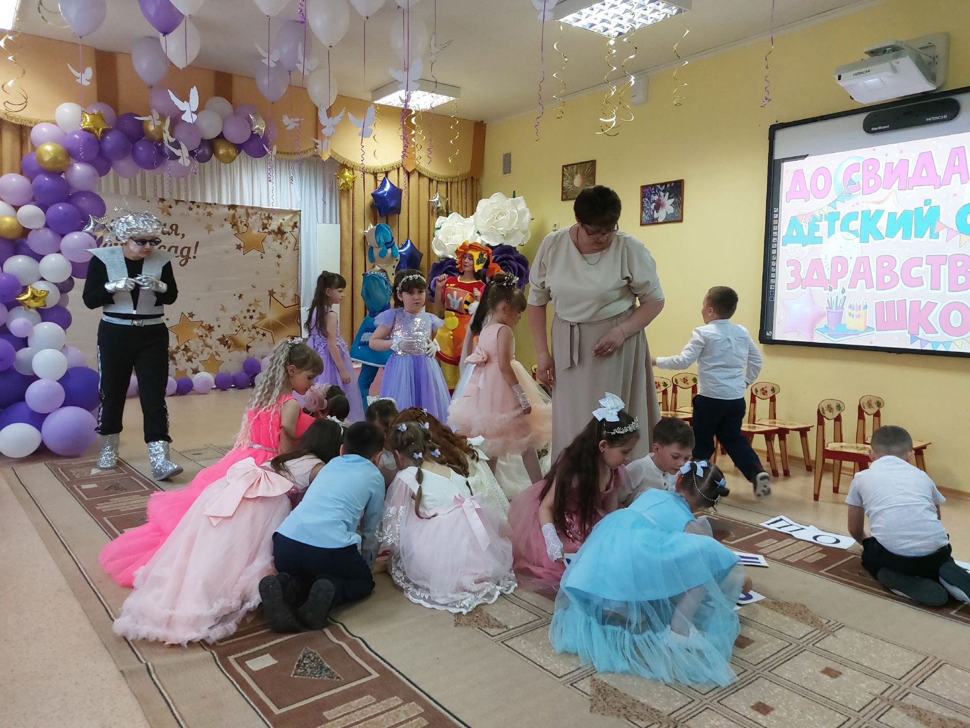 Выпускной в детском саду «Счастливый малыш»