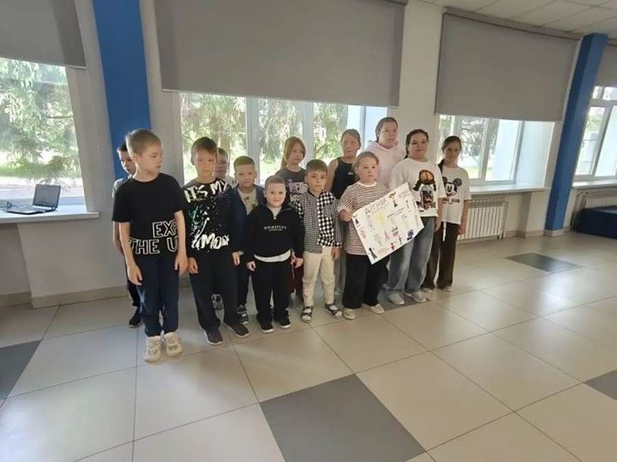 Җәйнең иң якты башлангычы: Комлы Ковал мәктәбендә лагерь сменасы зур тантана белән ачылды!