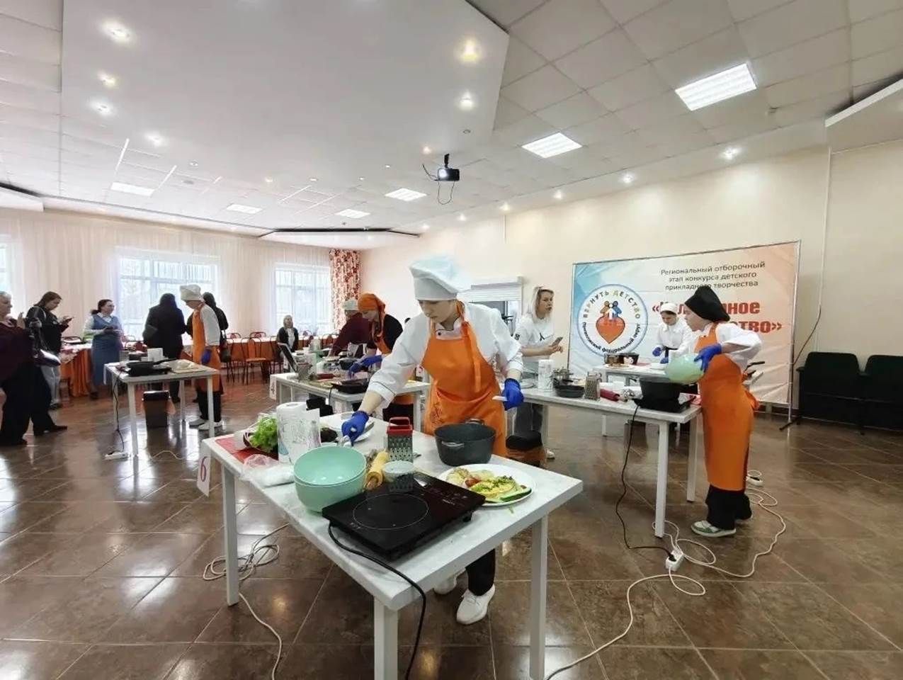 Лаеш балалар йортында тәрбияләнүче кызның «Кулинария осталыгы» республика конкурсындагы уңышы