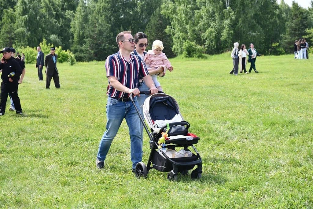 Сабантуй в Лаишеве: мастер-классы и весёлые эстафеты для детей