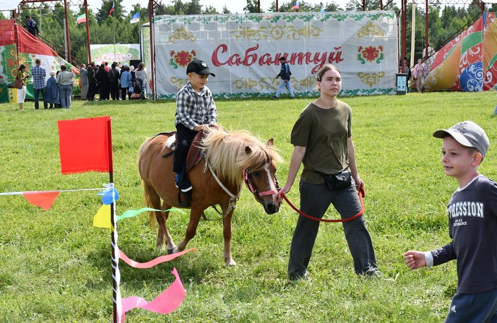 Сабантуй в Лаишеве: мастер-классы и весёлые эстафеты для детей