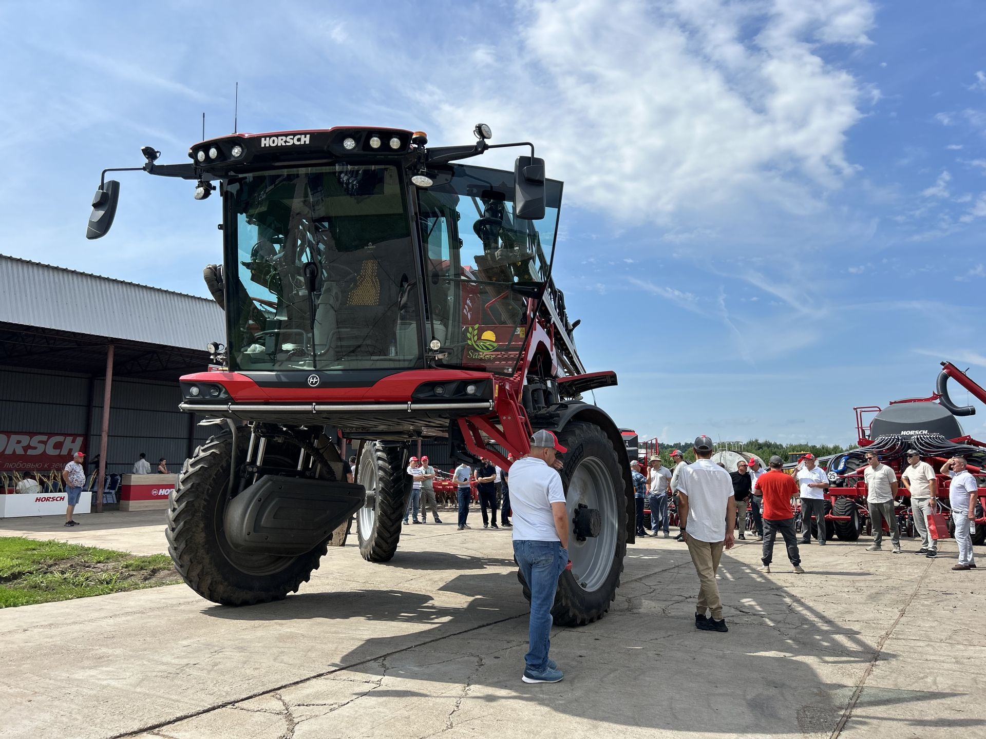 В Бутырях прошёл День поля HORSCH: современные технологии для эффективного земледелия