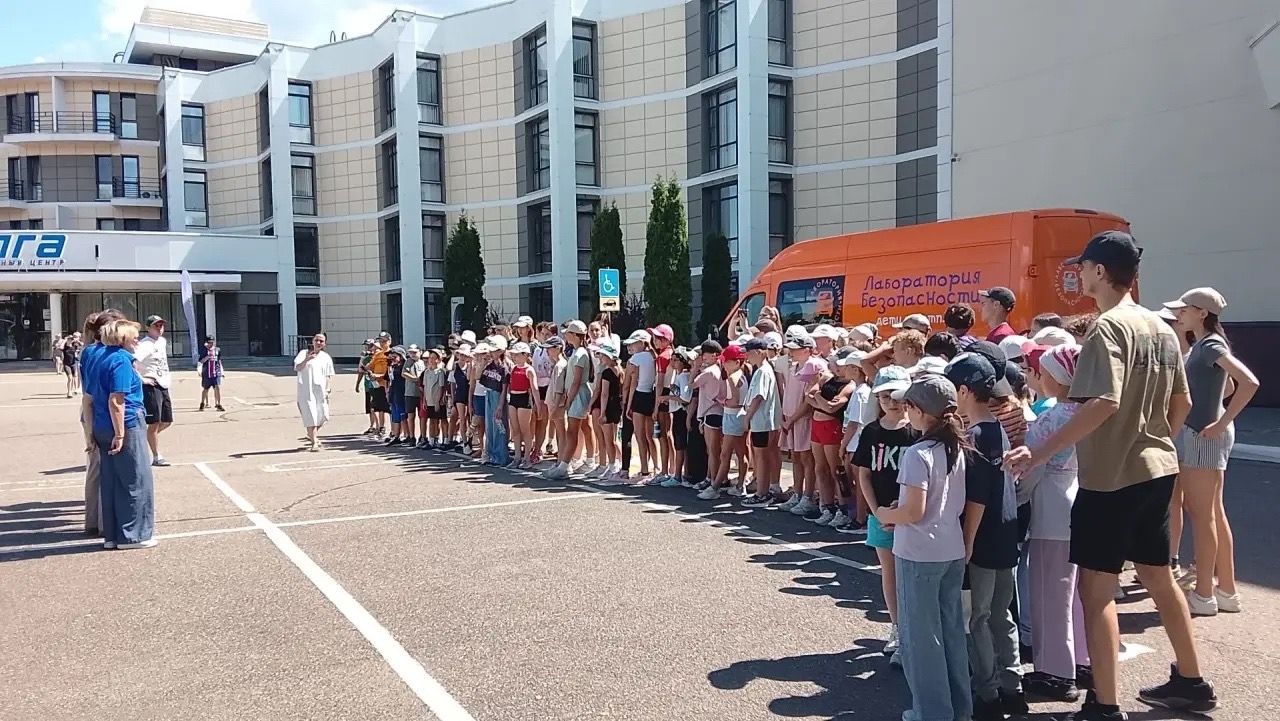 В Лаишевском районе работал учебный мобильный комплекс «Лаборатория безопасности»