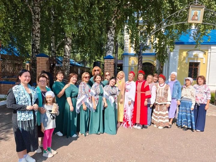 Митрополит Казанский и Татарстанский Кирилл отслужил божественную литургию в Лаишевском районе