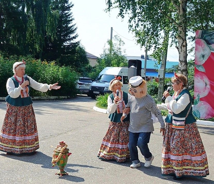 В Лаишевском районе отметили праздник Яблочный Спас