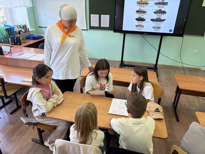 Дети Лаишевского района узнали, как советские войска победили в Курской битве