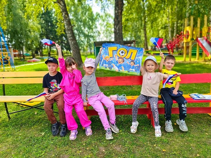 Футбол объединяет юных жителей Лаишевского района