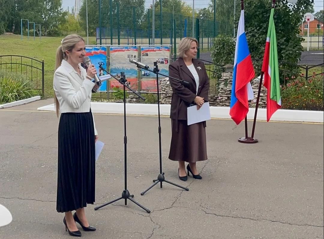 Седнедевятовская школа встретила 1 сентября