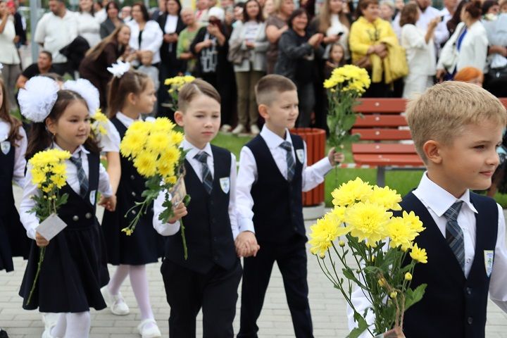 Лицеисты Лаишевского района встретили новый учебный год
