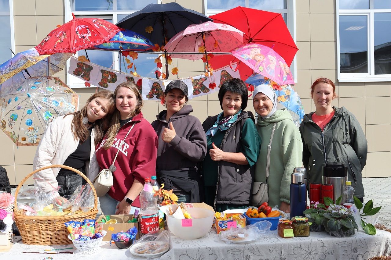 В Лаишевском районе провели ярмарку, которая согрела сердца