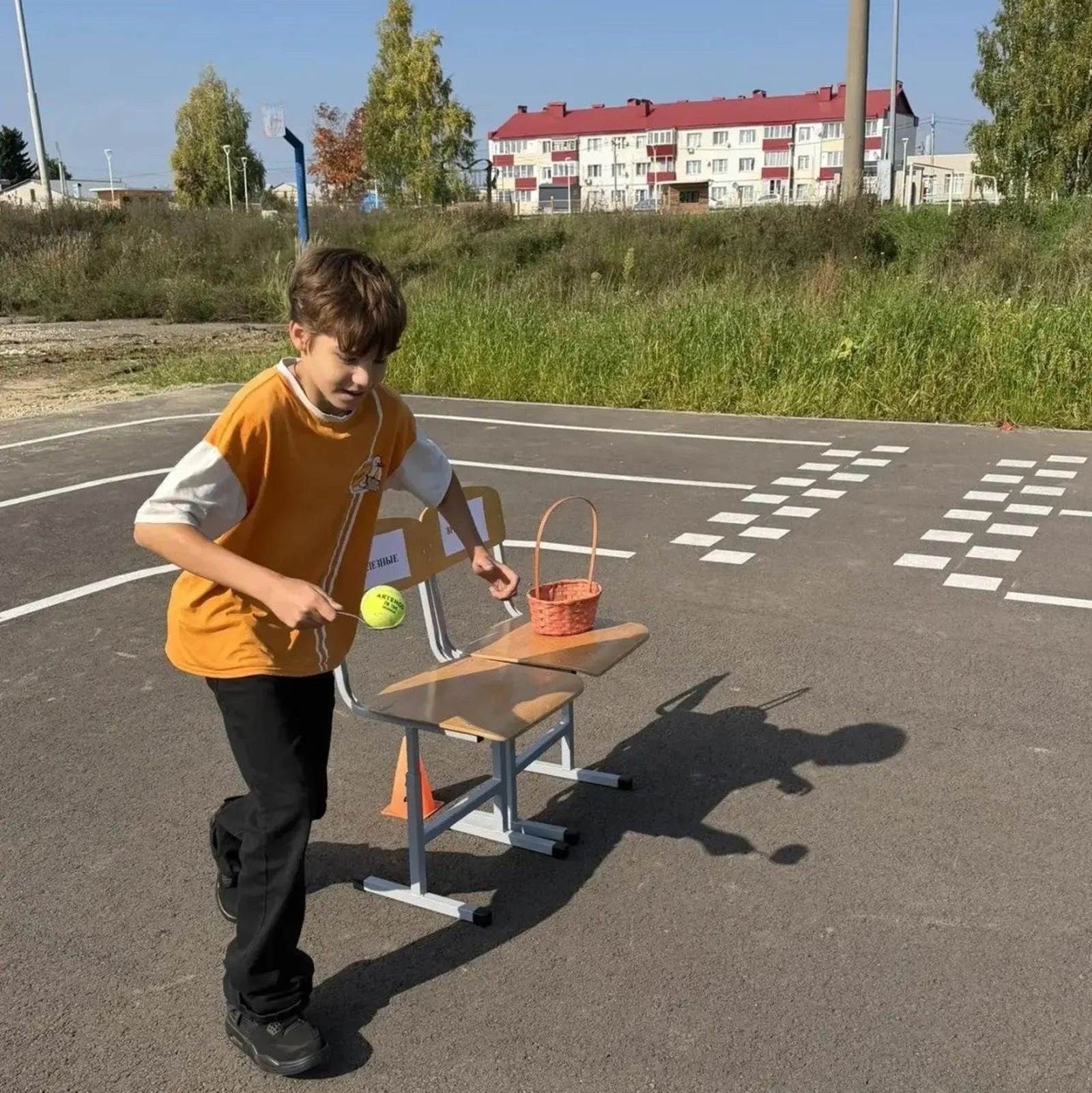 Лаешның 2 нче мәктәбендә көзге хәйрия ярминкәсе узды