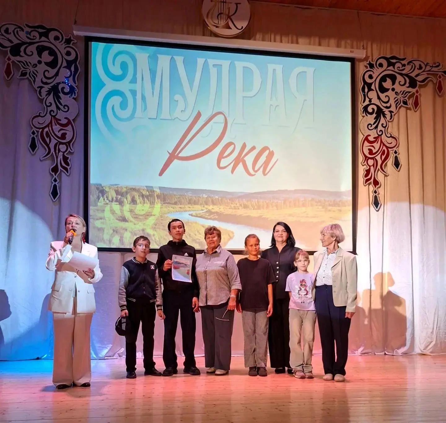Лаеш артистлары «Мудрая река» бәйгесеннән җиңүләр һәм җылы хәйрия миссиясе белән кайтты