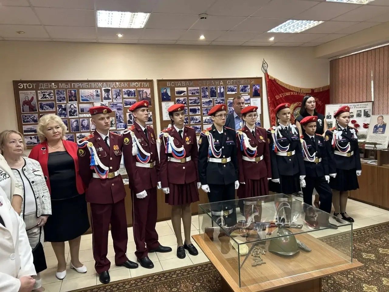 Столбищенские кадеты отметили в Сочи 100-летие Героя Советского Союза Алексея Малышева