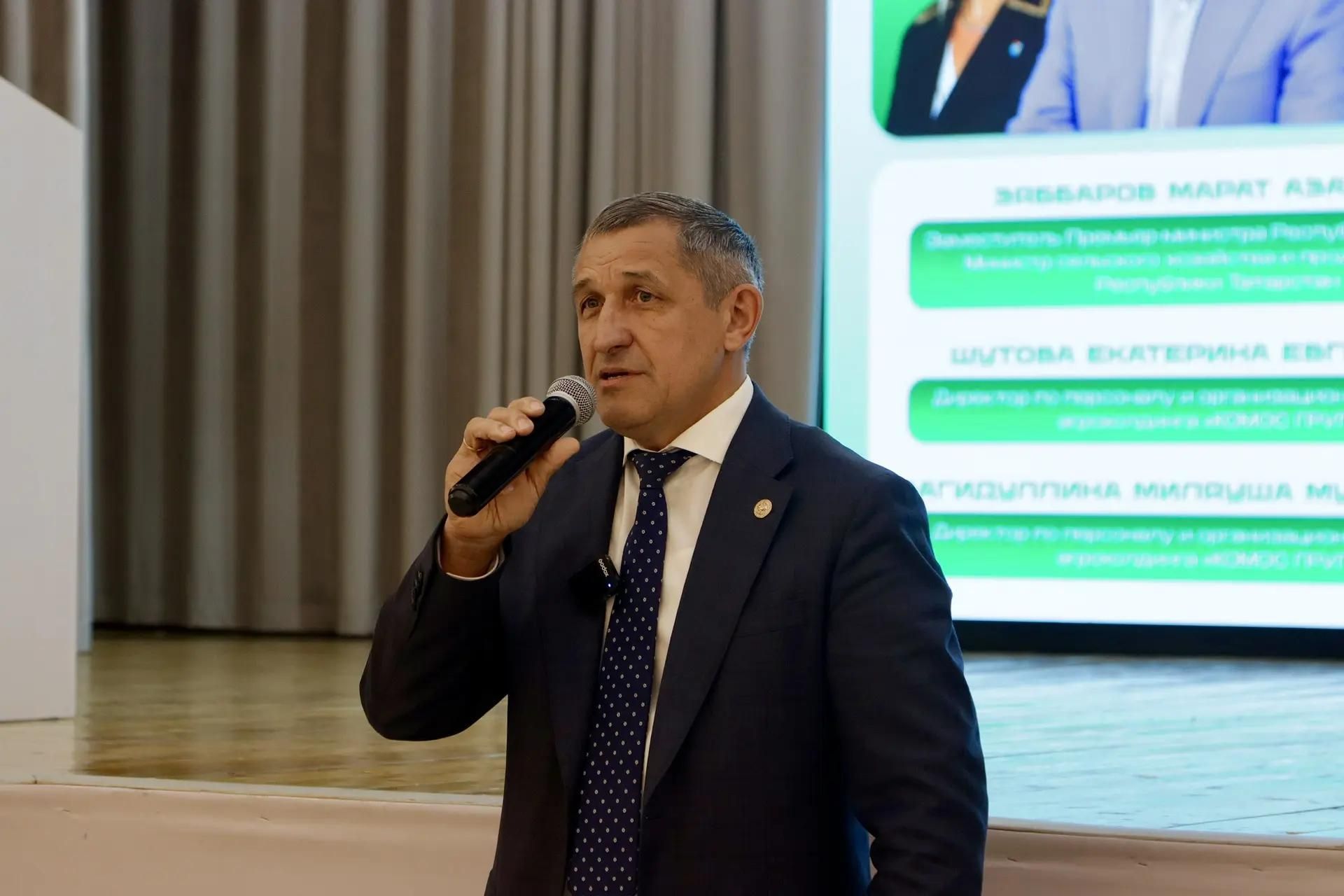 Власть и агрохолдинги представили село как карьерный лифт для молодежи