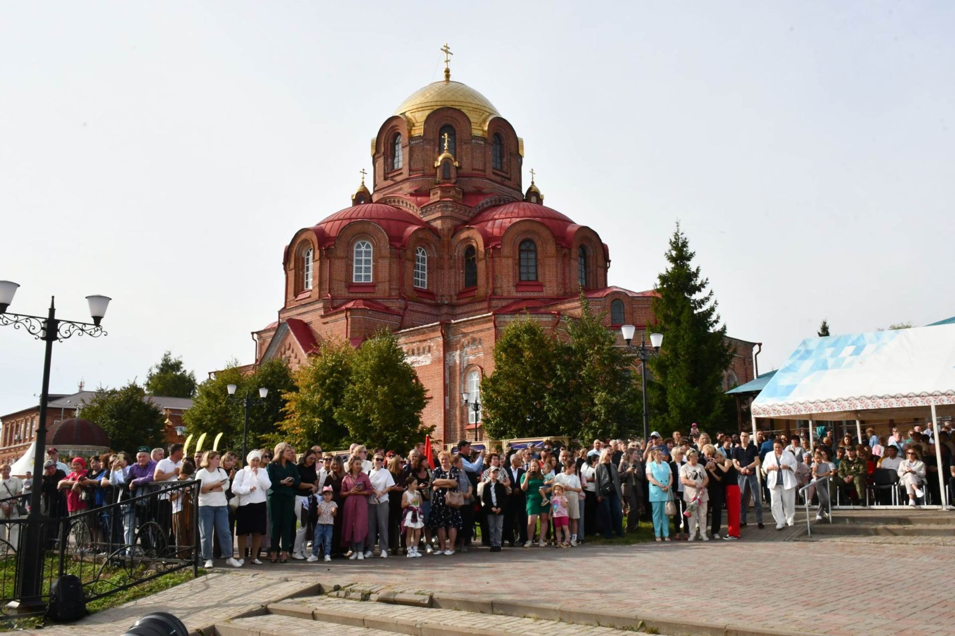 Лаешлылар туган шәһәрләре нигезләнүгә 469 ел тулуны бәйрәм итә