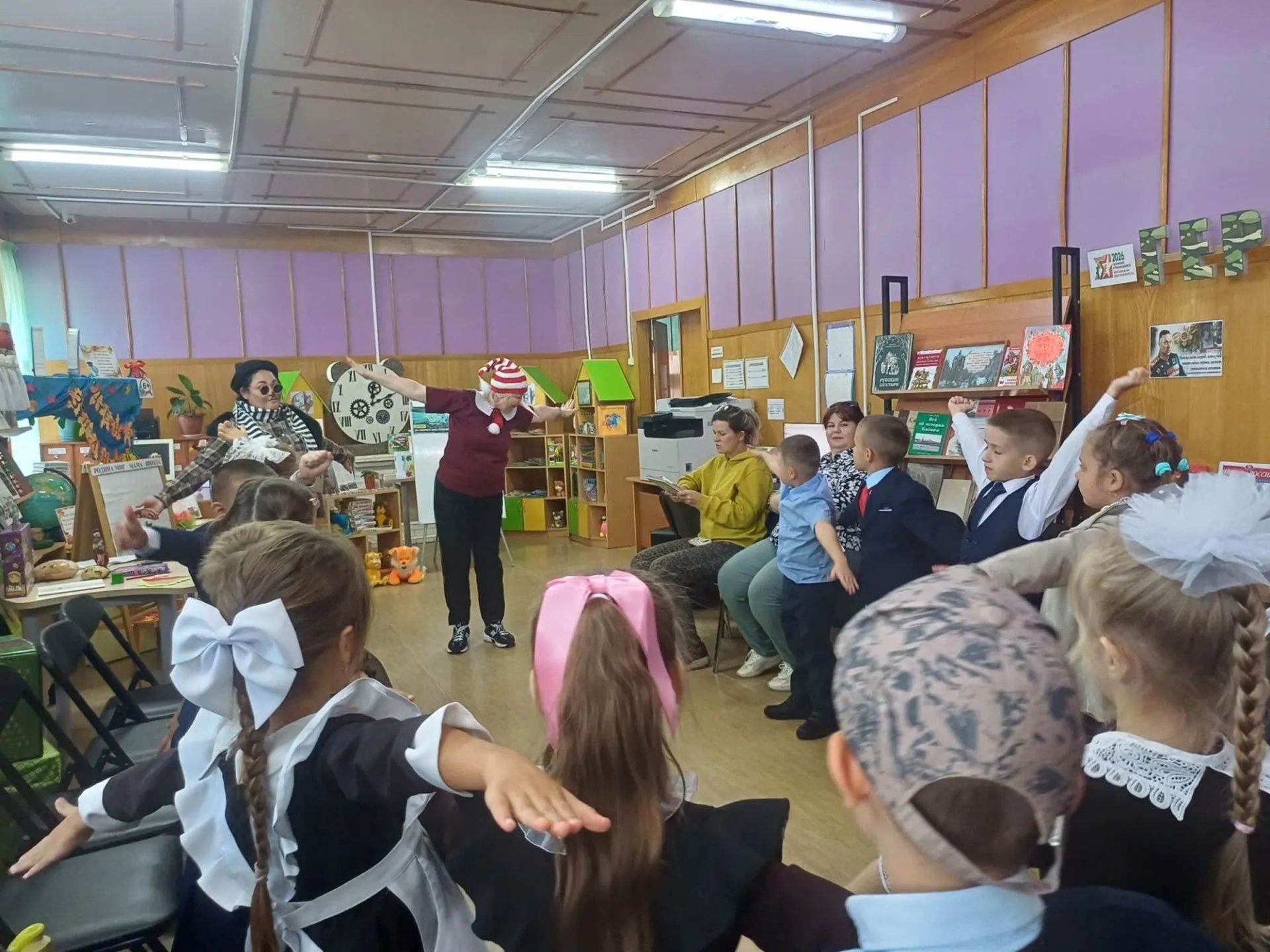 Үзәк балалар китапханәсе мәктәп укучылары өчен уен-дәрес оештырды