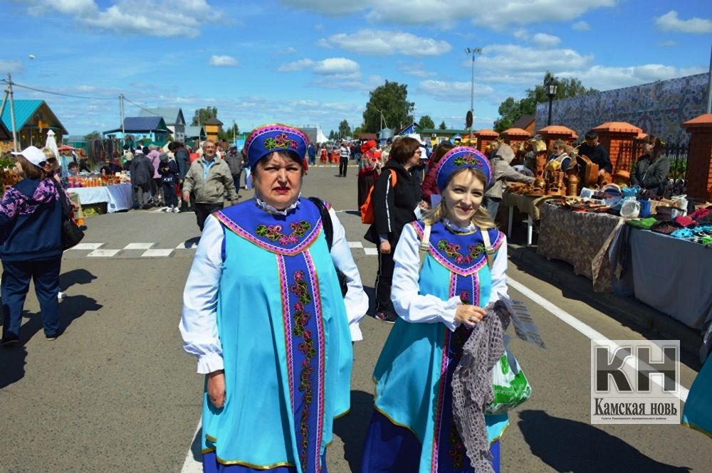 Развеселый КАРАВОН. Улыбки гостей и участников.