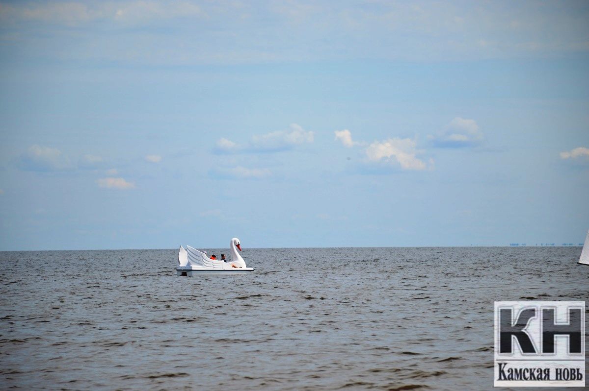 Камское море-2019. Интерактивные площадки на набережной Лаишева и парусники на Каме