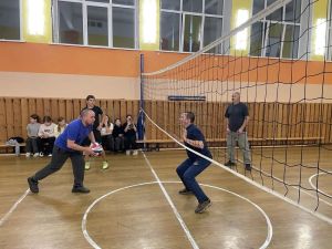 День отца в Лаишеве отметили конкурсом рисунков и спортивными играми