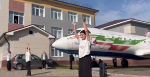 Для Лаишевских студентов День здоровья начался с утренней зарядки