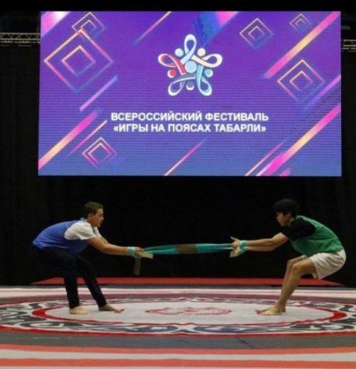 Всероссийский фестиваль «Игры на поясах Табарли» прошёл во Дворце единоборств «Ак Барс»
