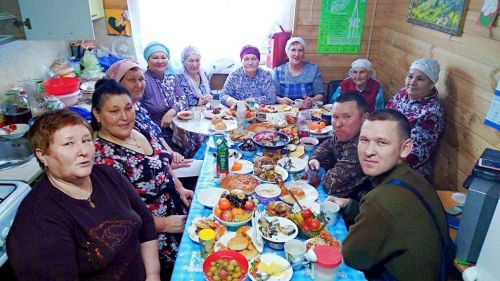 «Время вкусных встреч».  Главное богатство Асии Ибниевой - пятеро детей, 11 внуков и 15 правнуков