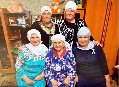 «Время вкусных встреч».  Главное богатство Асии Ибниевой - пятеро детей, 11 внуков и 15 правнуков