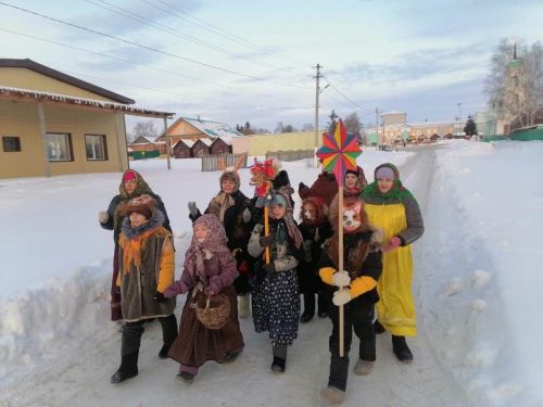 Как в Татарстане в селе Никольское колядки проходят
