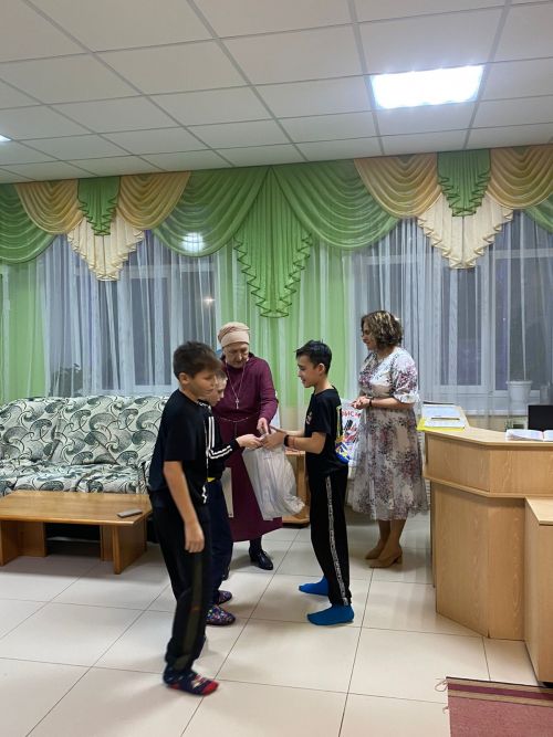 В конкурсе «Новогодняя открытка» активно участвовали воспитанники Лаишевского детского дома