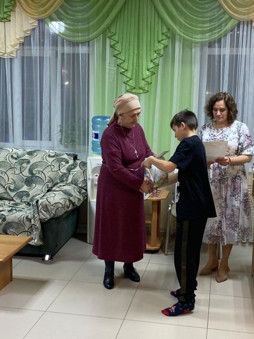 В конкурсе «Новогодняя открытка» активно участвовали воспитанники Лаишевского детского дома