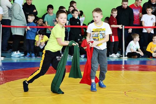 В Песчаных Ковалях  среди юношей прошел турнир по корэш
