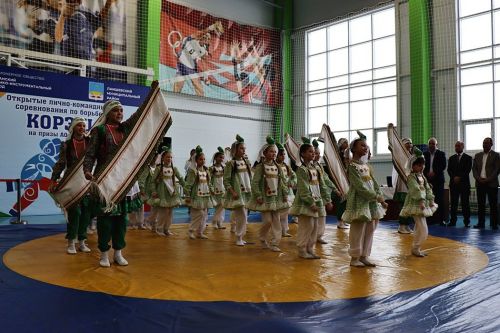В Песчаных Ковалях  среди юношей прошел турнир по корэш