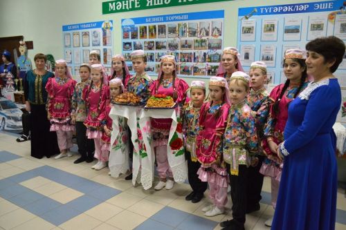 Мастера и мастерицы села Пелево приятно удивили своими талантами