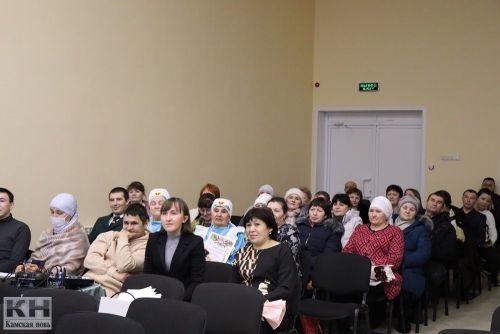 В Татарско-Янтыкском сельском поселении прошла встреча земляков с главой поселения