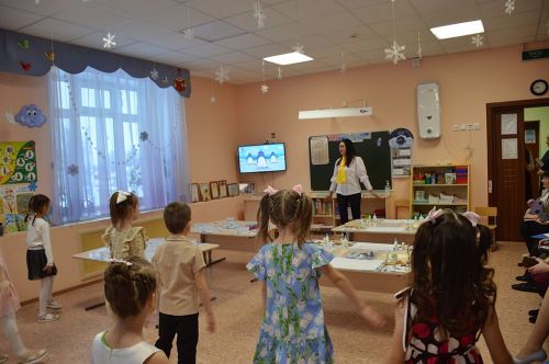 Выступление детей Столбищенского детского сада «Сказка»