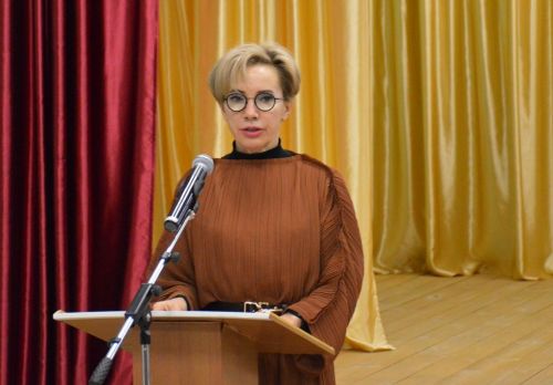 Жители Макаровского поселения проблемы решают сообща